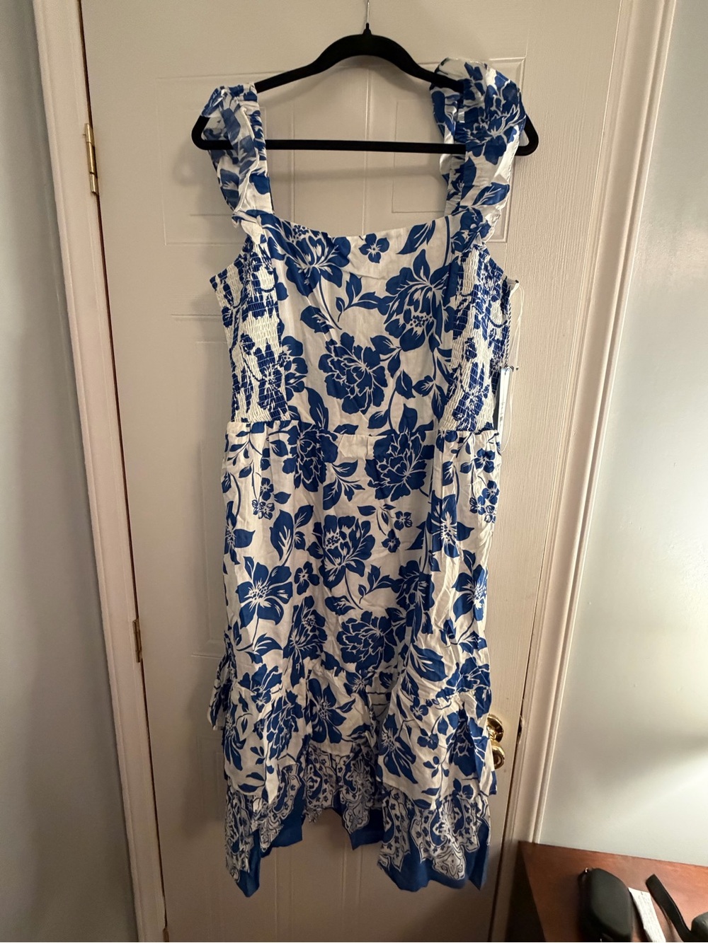 NWT Draper James White and Blue Floral Midi Dress with Ruffled Straps size XL